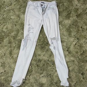 american eagle white ripped jeans